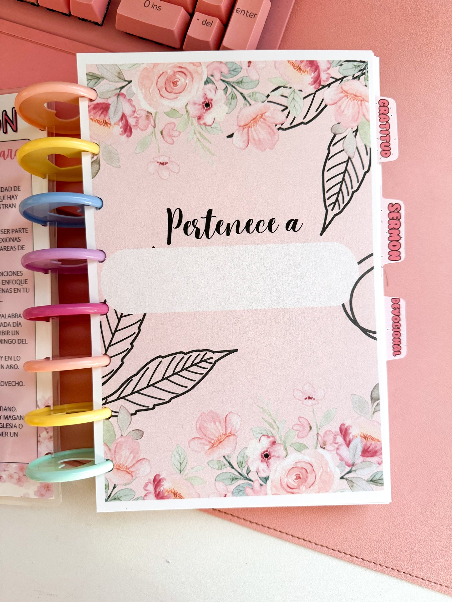 DIARIO DEVOCIONAL PARA UN AÑO ROSA FLORAL