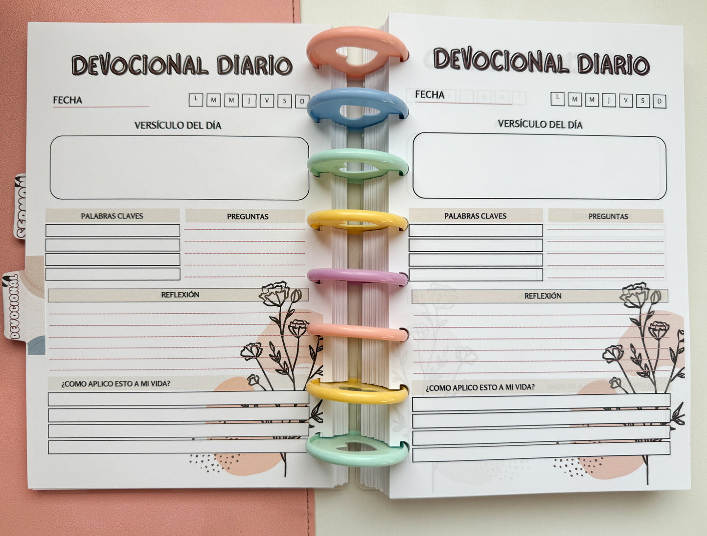 DIARIO DEVOCIONAL PARA UN AÑO / BEIGE FLORAL